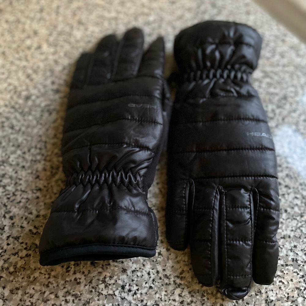 Head winter gloves, new without tags- size medium for women